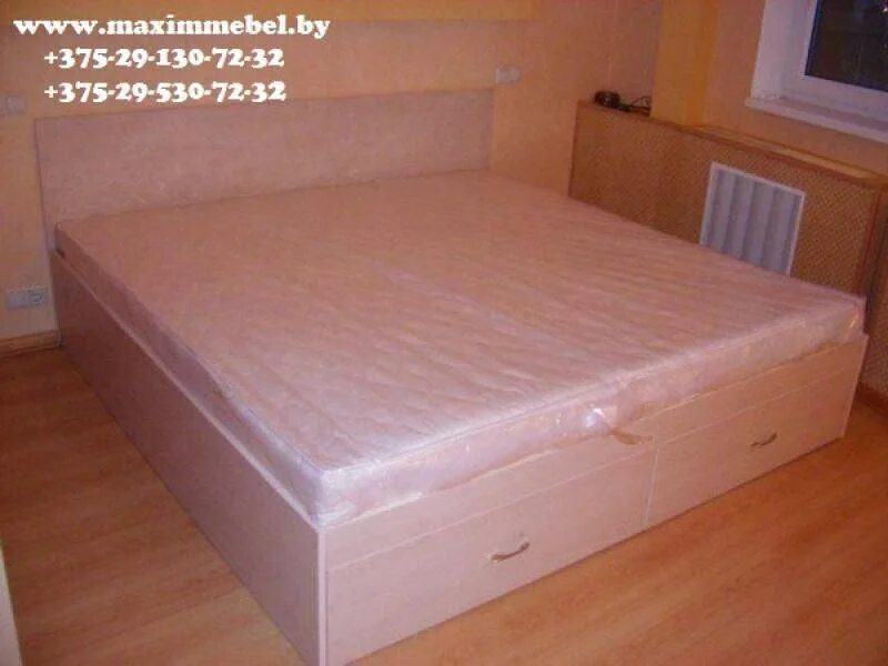 Двуспальный матрас б/у. Кровать стронг 1200х2000. Кровать сантана 1200х2000. Кровать двуспальная с матрасом. Икеа кровати двуспальные 160х200 без матраса.