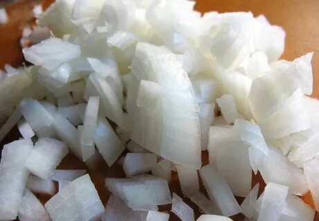 Лук кубиками