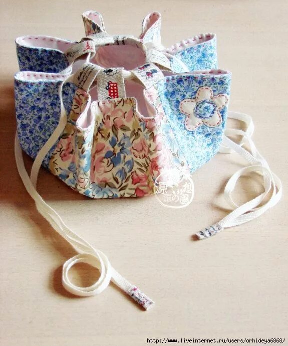Видео как сшить сумочку Mini-sacs Chanel pour lavande... Chez