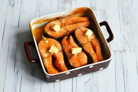 Стейки нерки в духовке