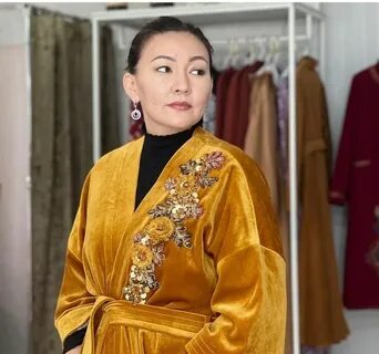 Жалаңаш әйелдер аэробикасы туралы бейне