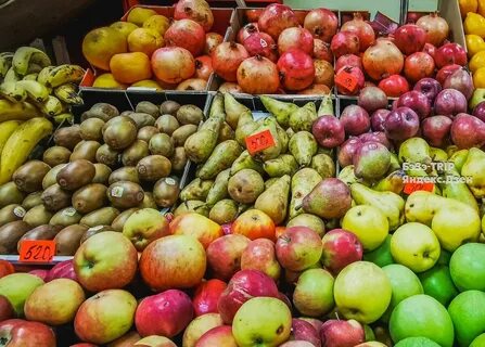 Какие фрукты стоят