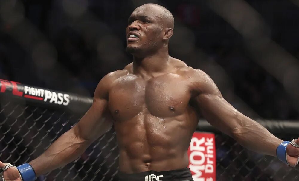 Комар усман. Камару усман. usman ufc. нигериец камару усман. камару усман с поясом.