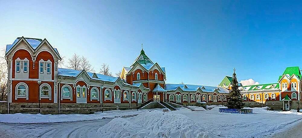 Клин музей елочной игрушки. Клин музей "Клинское подворье". Клинское подворье музей ёлочной игрушки. Г Клин музей елочной игрушки Клинское подворье. Музей елочка Клин.