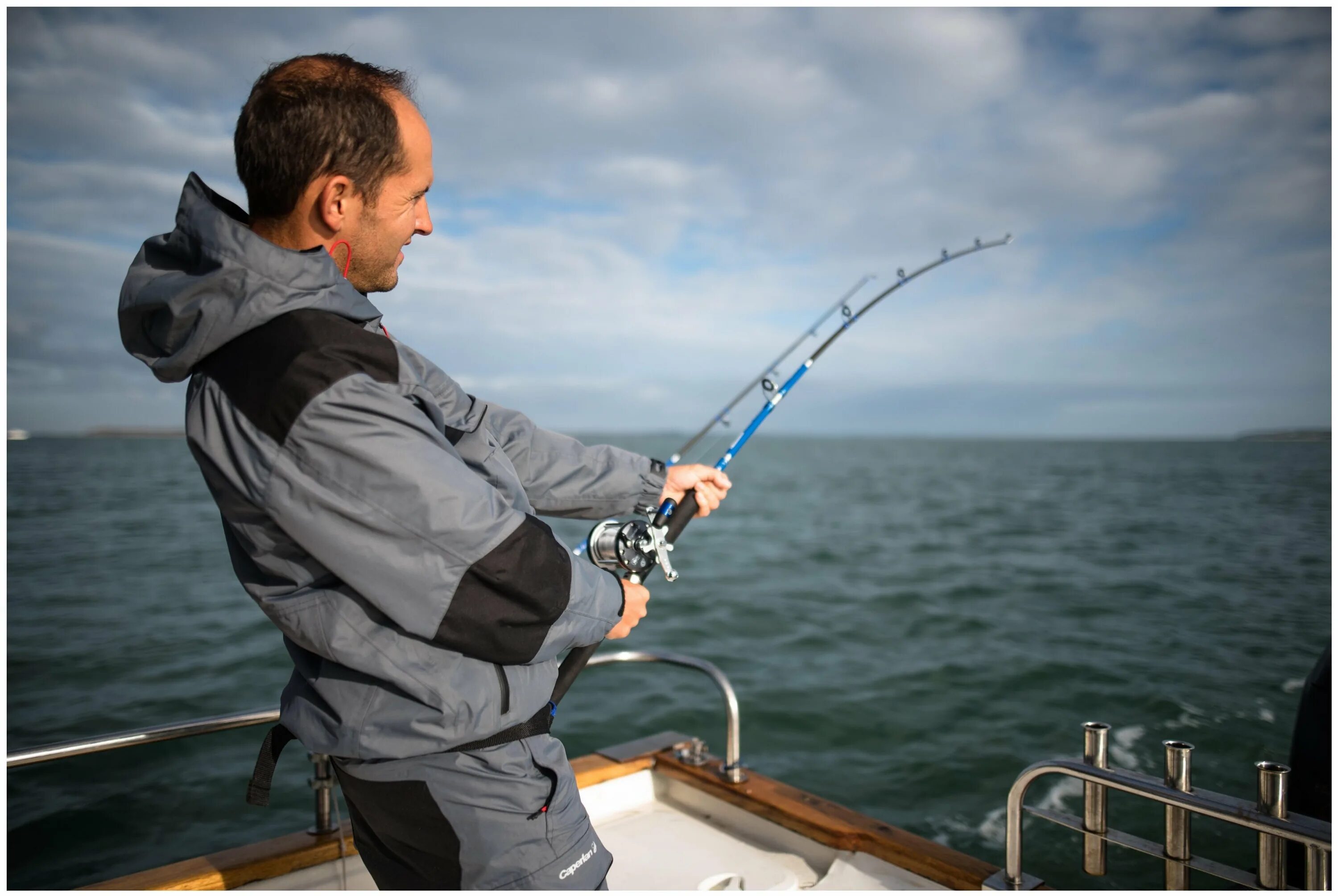 удочка красавица обь 400. рыбаки на волге. фидереза филага. рыбак 500. куртка для рыбалки непромокаемая 500 caperlan.