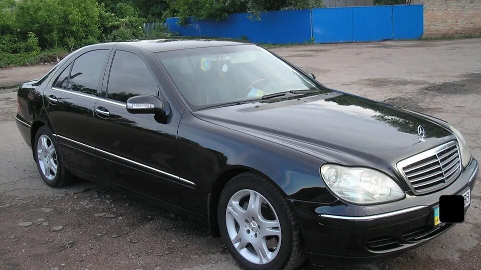 Мерседес w220 2004 год. Мерседес s220 2005г. Мерседес 220 2004 года. Мерседес 320 2001г.