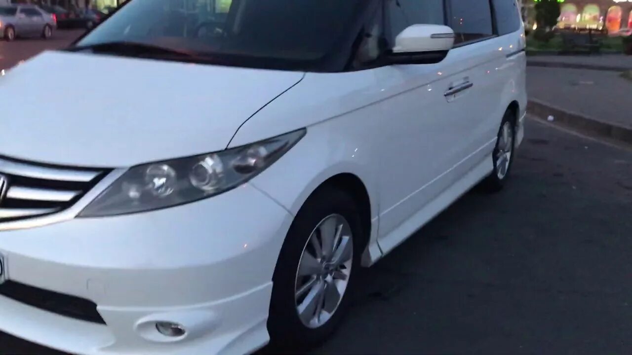 Honda elysion 2011. Honda elysion 2007. Honda elysion, цвет белый,. Хонда элизион левый руль. Honda elysion 2005.