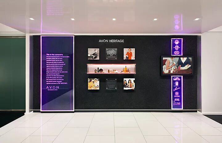 Офис эйвон. Фото эйвон центр надпись пункт выдачи. Центр avon вывеска. Avon белорусская офис. Офис фаберлик.