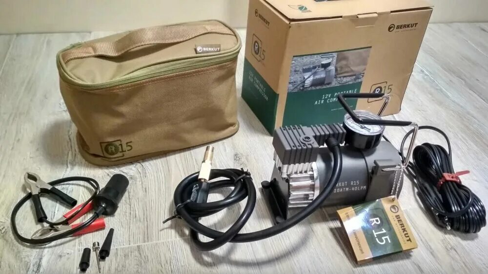 Автомобильный насос беркут r15. Компрессор berkut r15. Компрессор berkut r15. Компрессор автомобильный беркут р 15. Автомобильный портативный компрессор berkut r15.
