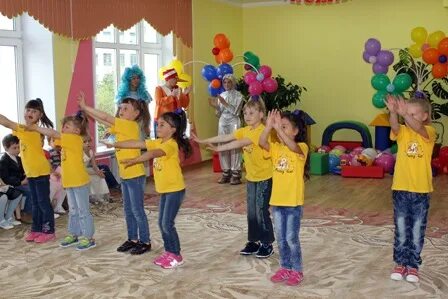 Детский сад не грусти песня минус