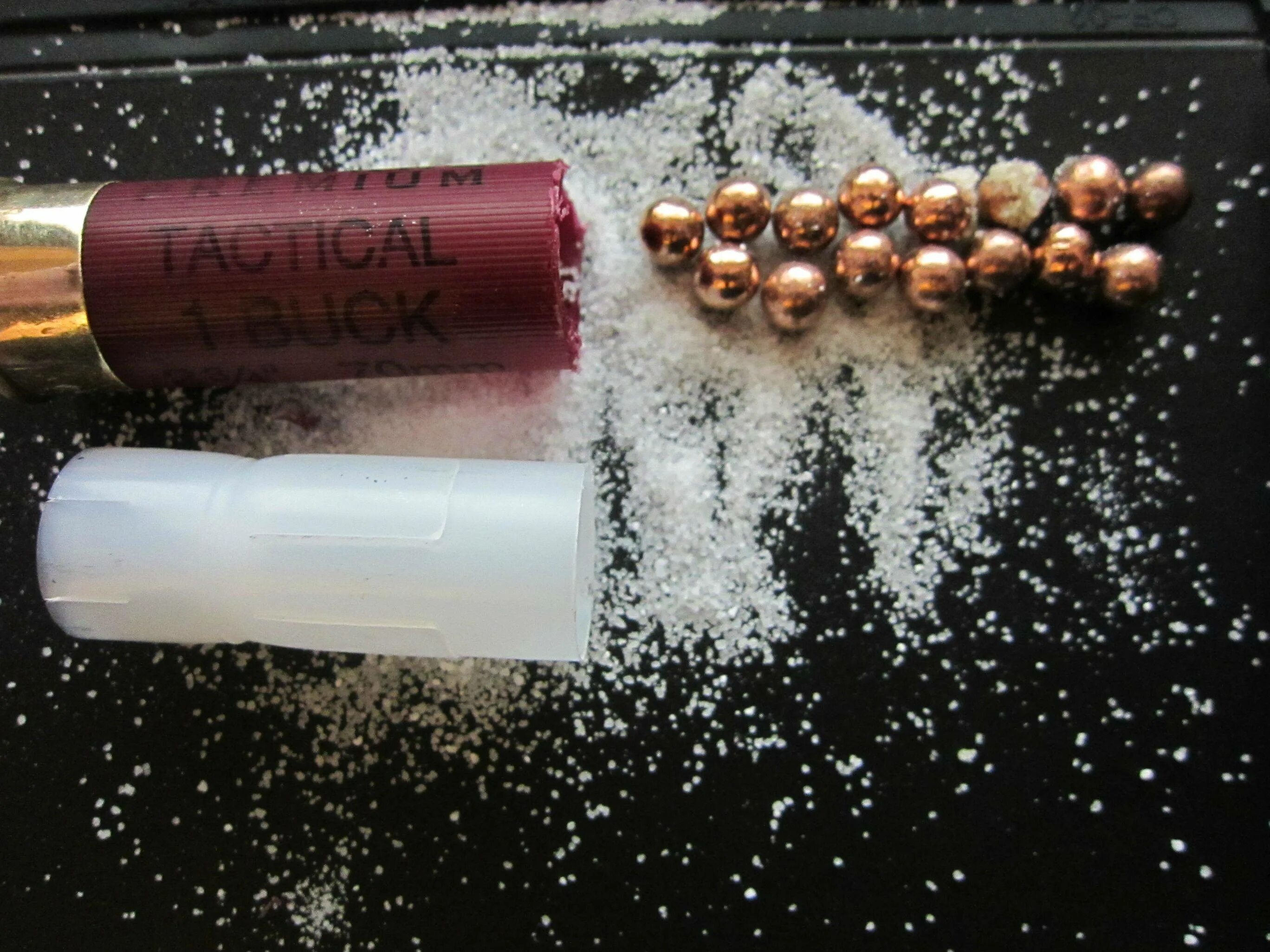 5. Картечь 8 мм 16 калибр. Картечь это в бородино. Контейнер для картечи 8. Дробь шрапнель пуля.