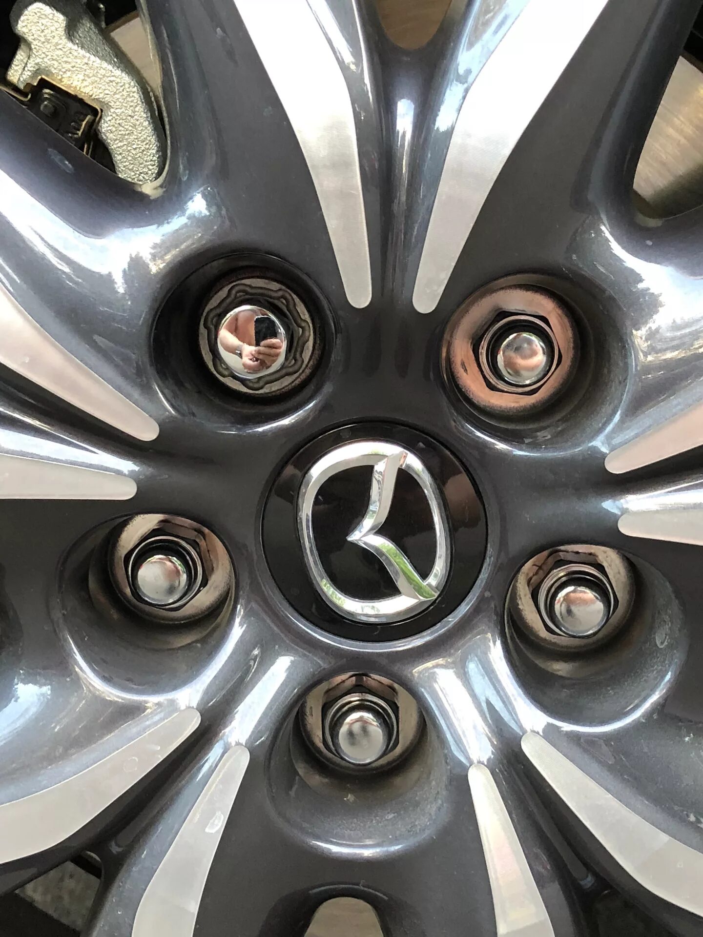 Mazda cx5 гайка колесная. Гайки мазда сх 5. Гайки мазда сх 5. Гайка колесная мазда сх-5. Гайка колесная мазда сх-5.