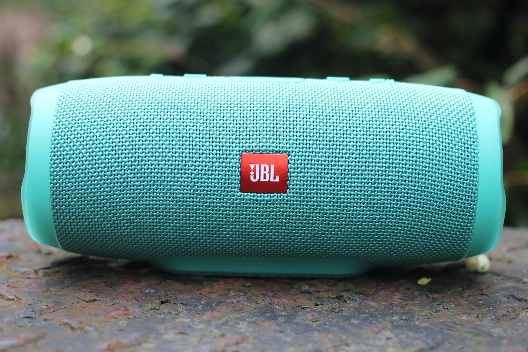 Колонка jbl бу купить. JBL charge 3. Портативная колонка JBL charge 3. Колонка JBL charge 3 Blue. JBL charge 3 JBL.