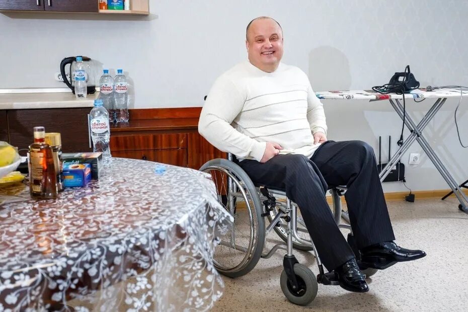 Максим Куст альбом Помолюсь за друзей слушать онлайн бесплатно на Яндекс Музыке 