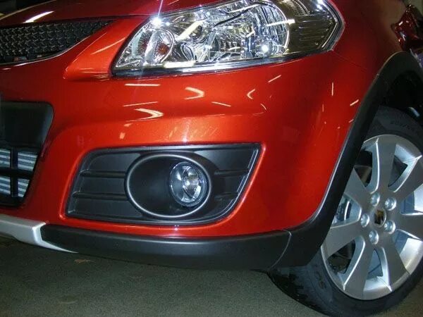 установил противотуманки - Suzuki SX4 (1G), 1,6 л, 2012 года аксессуары DRIVE2