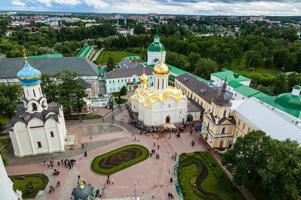 Троице-Сергиева Лавра Сергиев Посад. Сергиев Посад Троицко Сергиевская Лавра. Троице Сергиев Посад монастырь. Лавра Сергия Радонежского Сергиев Посад. Сайт сергиева посада монастыря