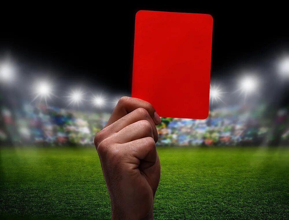 Красная карточка. Красная карта в футболе. Красная футбольная карточка. Карточки в футболе.
