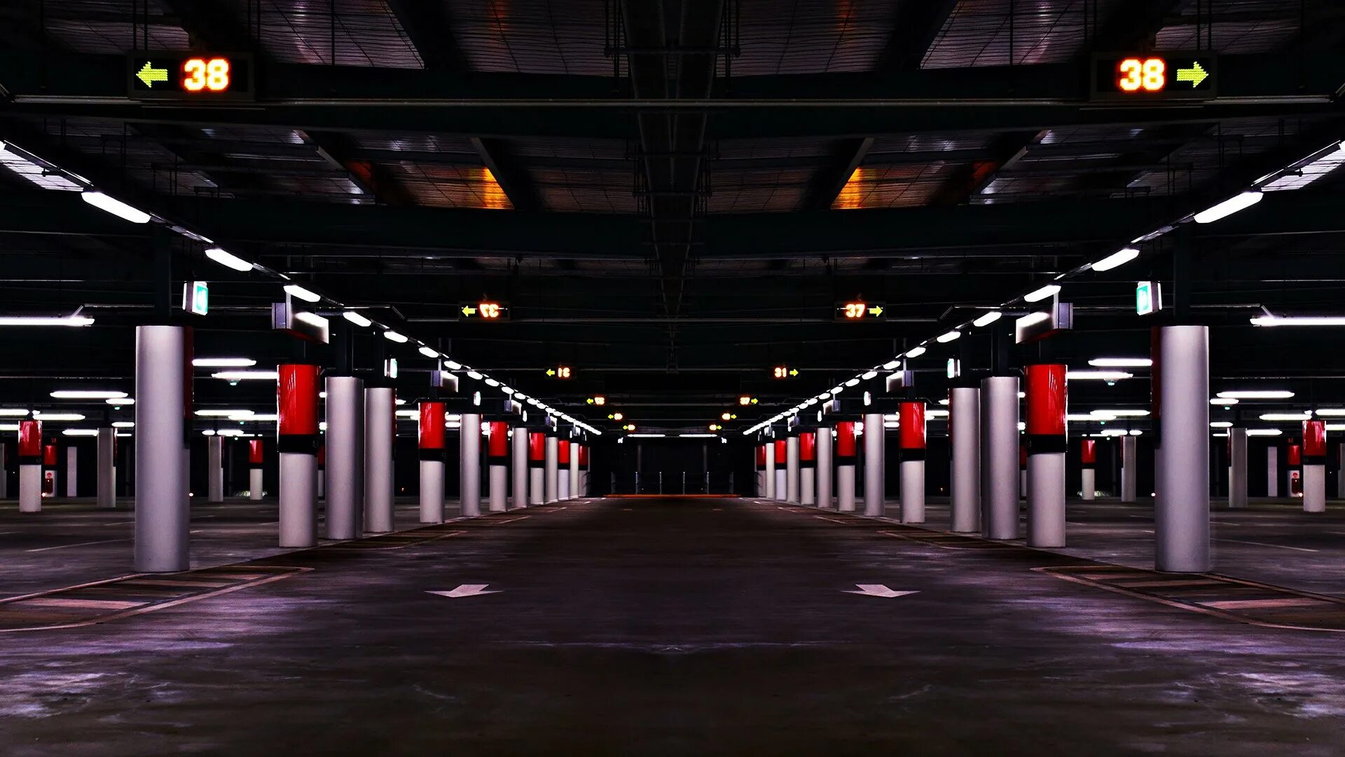 Area lighting. Подземная парковка. Подземная стоянка. Красивая подземная парковка. Пустая подземная парковка.