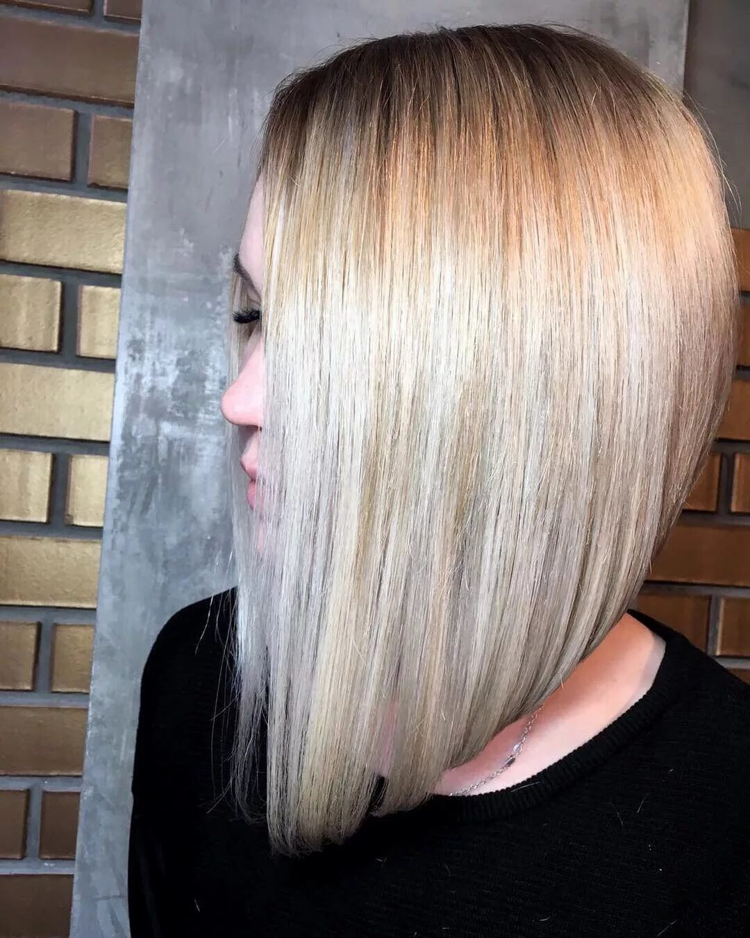 61 Best Inverted Bob Hairstyles for 2019 - StayGlam Inverted bob hairstyles, Lon