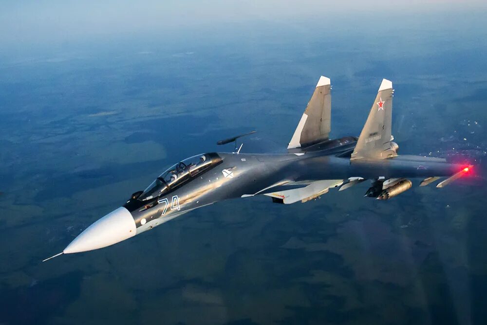 Новейший российский истребитель. Су-30см ВМФ. Су-30 самолёт. Истребитель Су-30см2. Су-30см ВВС России.