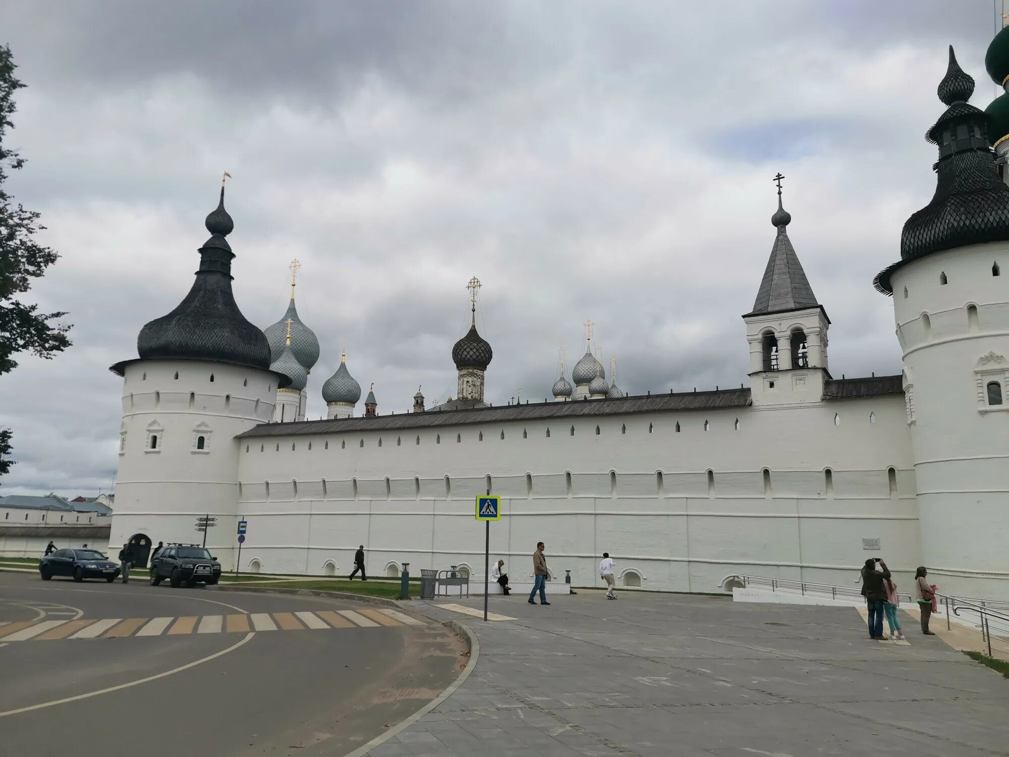 Соборная площадь Ростов Великий. Ростов Великий Главная площадь. Колхозная площадь Ростов Великий. Ростов Великий каменный мост. Ростов каменный мост