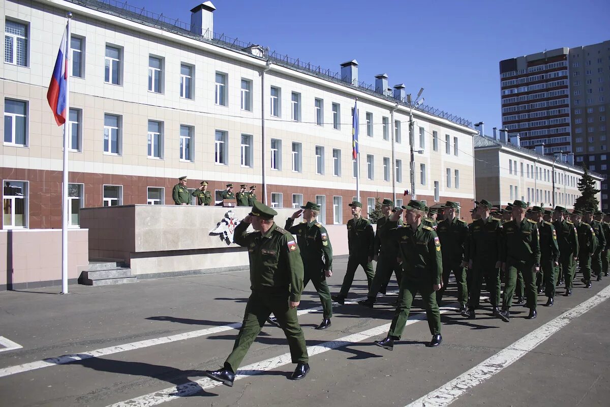 Военная Академия РВСН Балашиха. РВСН Петра Великого Балашиха. Балашиха военное училище ракетных войск. Академия РВСН Балашиха казарма. Город войск военное училище