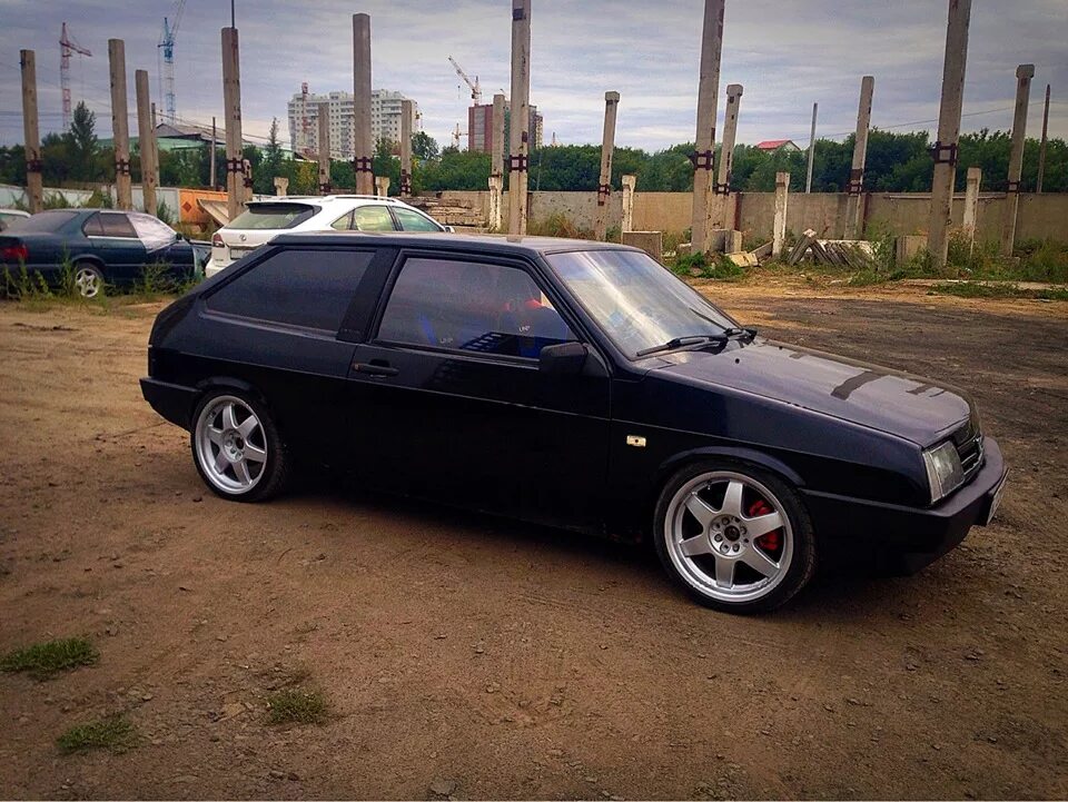 Ваз 2108 r16 205/45. 17 диски на ваз. 17 диски на ваз. Ваз 2108 r16. Ваз 2114 на 17.