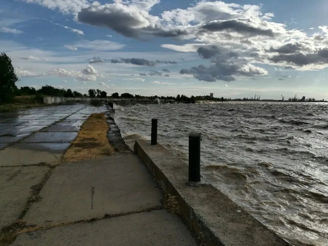 Волгодонск Цимлянское водохранилище. Цимлянское водохранилище (верхний Плес). Камышевское Цимянское водохранилищ. Цимлянская водохранилище набережная. Цимлянское водохранилище уровень воды на сегодня