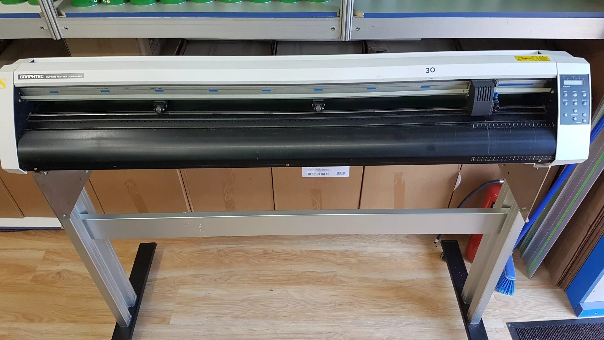 Плоттер модели. Graphtec ce5000-120. graphtec ce5000. плоттер графтек. calcomp 565 плоттер.