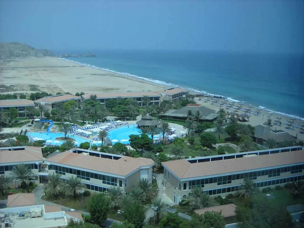 Эль-фуджайра (город). Palace beach resort fujairah 5 отзывы. Palace beach resort fujairah 5 фуджейра. Palace fujairah resort 5 фуджейра. Palace fujairah resort 5 фуджейра.