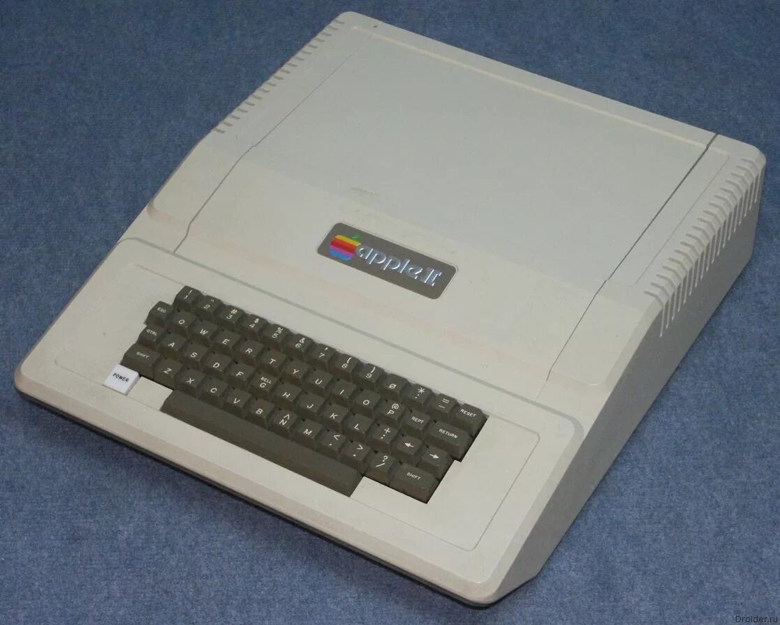 Apple 2. Apple 2 компьютер. Эппл 2 1977. Apple 2 компьютер 1977.