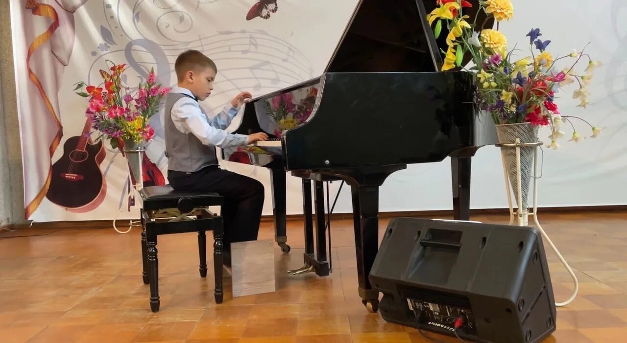 Музыкальная школа воскресенск. Белоозерский. Музыкальная школа 13 нижний новгород. Школа искусств воскресенск. Савельева светлана валерьевна музыкальная школа.