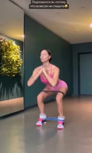 Настасья самбурская обои. Шикарная фигура. Самбурская грудь. Настасья самбурская фо. Самбурская фигура.