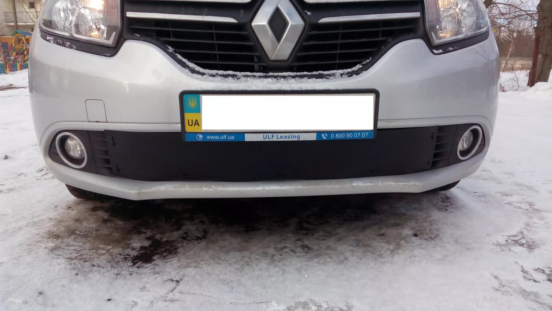 Как закрыть радиатор рено логан 1. Заглушка на рено логан 2 зимняя решетку. утеплитель радиатора на рено логан 2008 года. закрыть решетку радиатора рено логан 2. утеплитель на решетку радиатора на рено мастер.