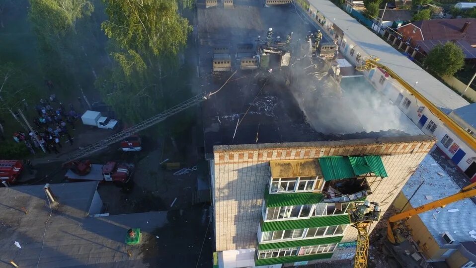 Татарстан взрыв сегодня новости. В Заинске взорвался дом. Взрыв в доме в Заинске. Взрыв газа в Заинске. Заинск ЧП.