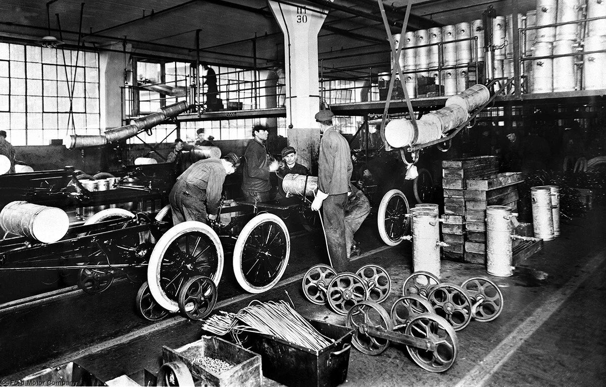 Машиностроение старые новые и новейшие. 1913 Henry Ford.