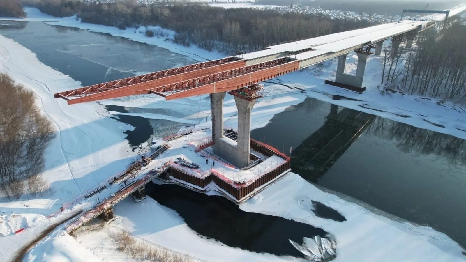 Затон Восточный Уфа. Гастелловский мост Уфа. Мост через реку.