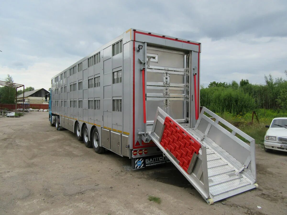 1. Прицеп лафет двухуровневый. Пи цеп для перевозки автомобиля. Транспортировка прицепа. Прицеп для перевозки собак.