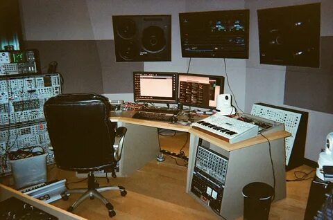 Mouse studio