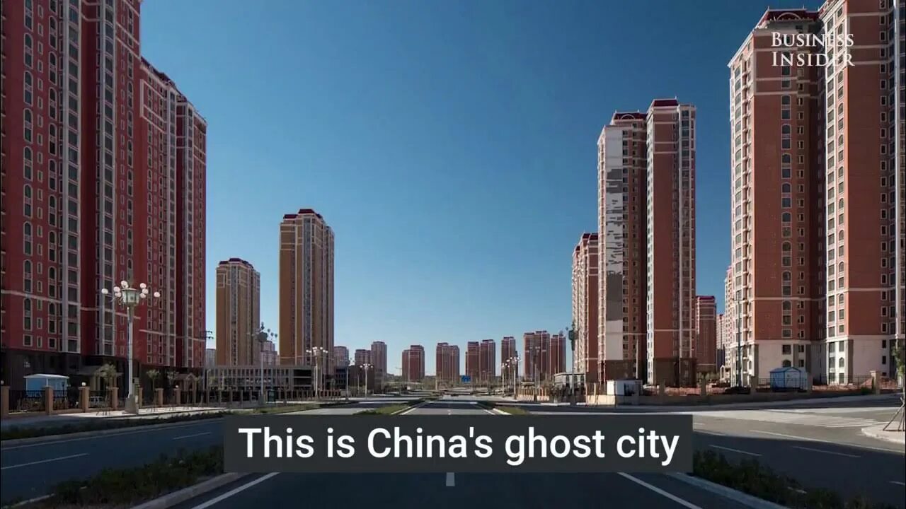 Город ордос в китае. Самый пустой город. Сишуань. Заброшенный город в китае кангбаши. Китайский город призрак ордос.