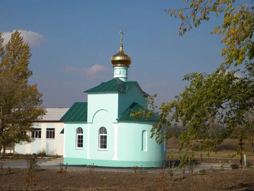 Села корочанского района. Село Мазикино храм Сергия Радонежского. Село Мазикино Белгородская область. Корочанский район село Мазикино.