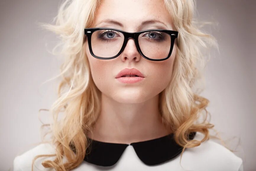 Очки sky eyewear. Красивые очки для зрения женские. Модные оправы для очков. Очки для зрения. Красивые женщины в очках для зрения.