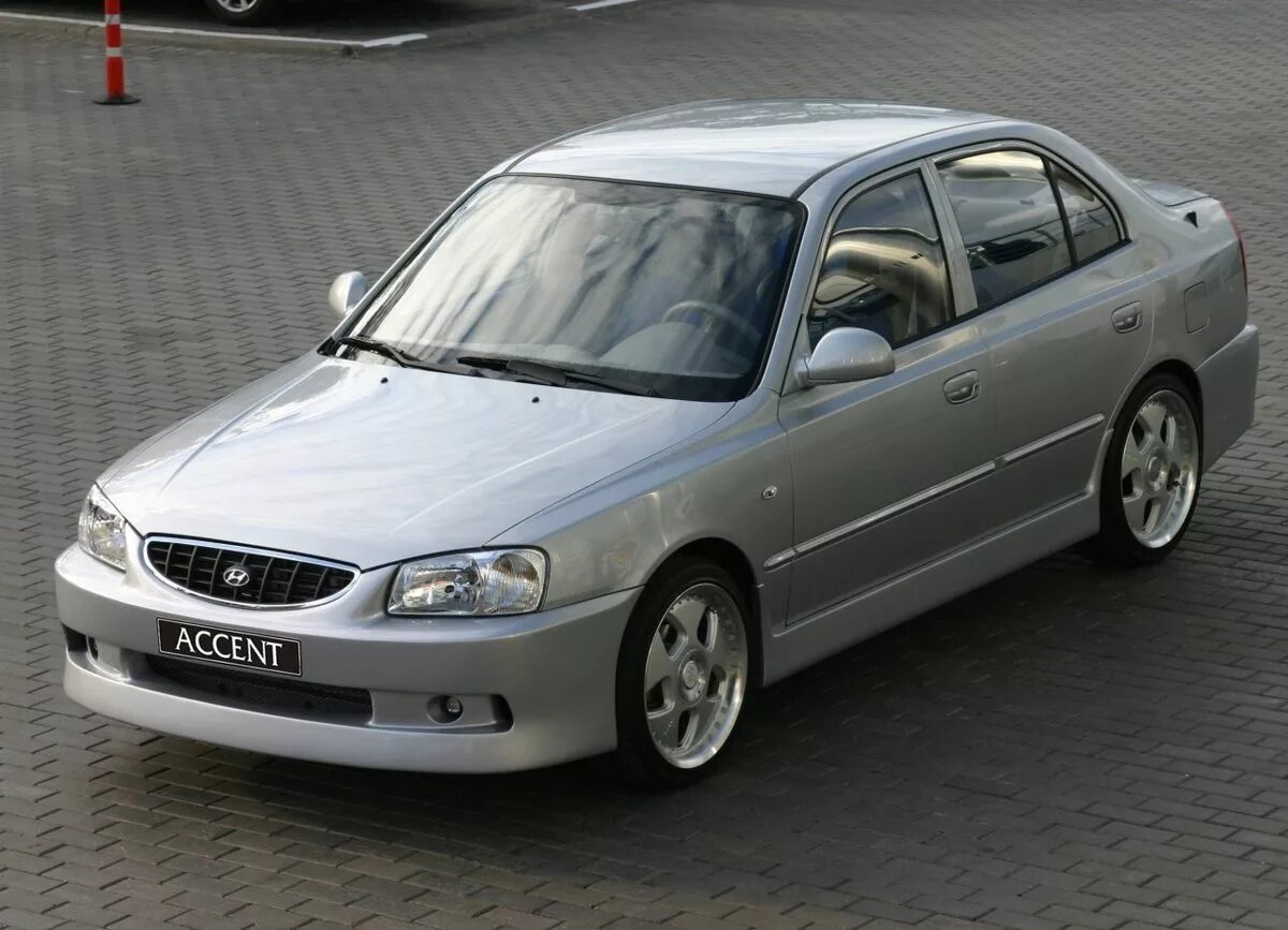 Ремонт hyundai accent. Hyundai Accent акцент. Hyundai Accent 2000. Hyundai Accent II 2000-2005. Hyundai Accent 2006.