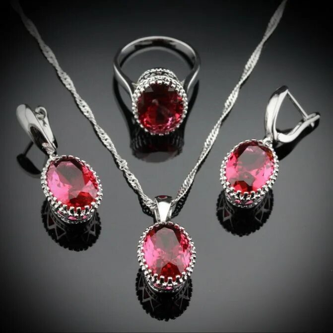 серьги с крупным камнем. серьги с камнями бижутерия moment club. длинные золотые серьги с драгоценными камнями. крупные серьги с камнями бижутерия. королевские серьги.