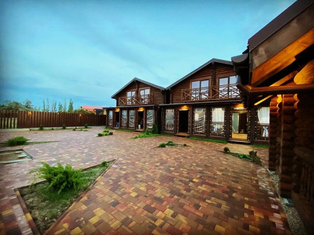 Дача чайковского прасковеевка. Дом из бруса по краснодарскому краю. Дом посуточно краснодарский край. Заставная, 5 геленджик. Дом в абрау дюрсо.