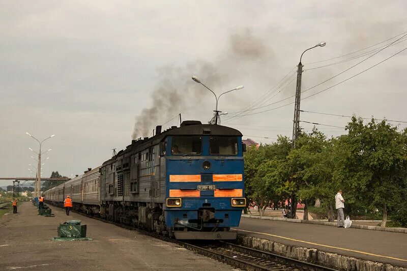 Комсомольск на амуре поездом сколько. Комсомольск на Амуре ЖД. Амуре ЖД Таврический район. Хабаровск Комсомольск на Амуре ЖД сеть фото.