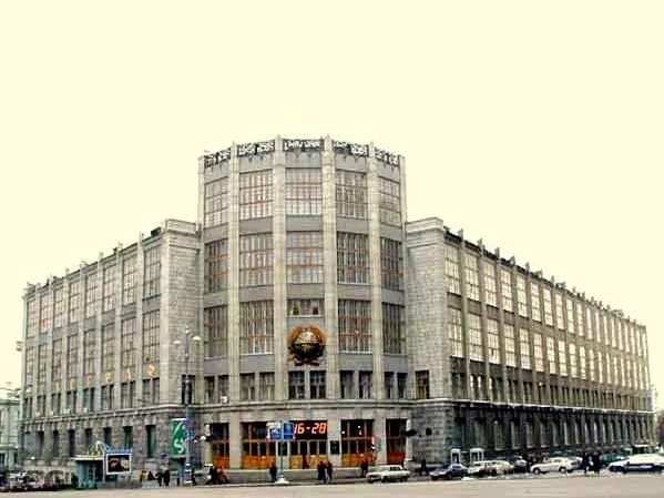 Здание телеграфа в иркутске. Рерберг и. Центральный телеграф на улице тверской в москве. Центральный телеграф в москве на тверской. Рерберг).
