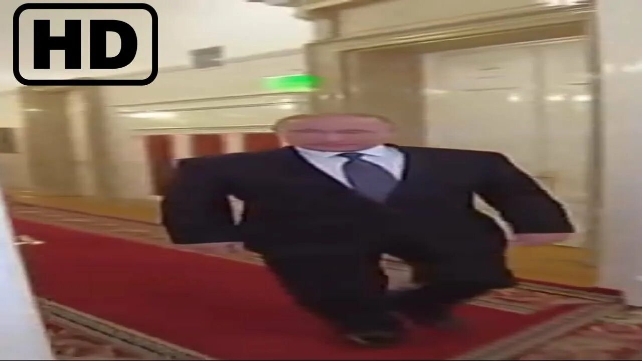 широкий идущий мем. широкий путин идет. широкий идущий мем. мемы про широкого путина. широкий путин гифка.