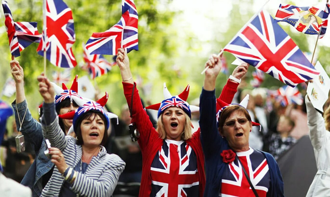 Britain is a nation. Жители Великобритании. Британия люди. Народы Великобритании. Великобритания народные.