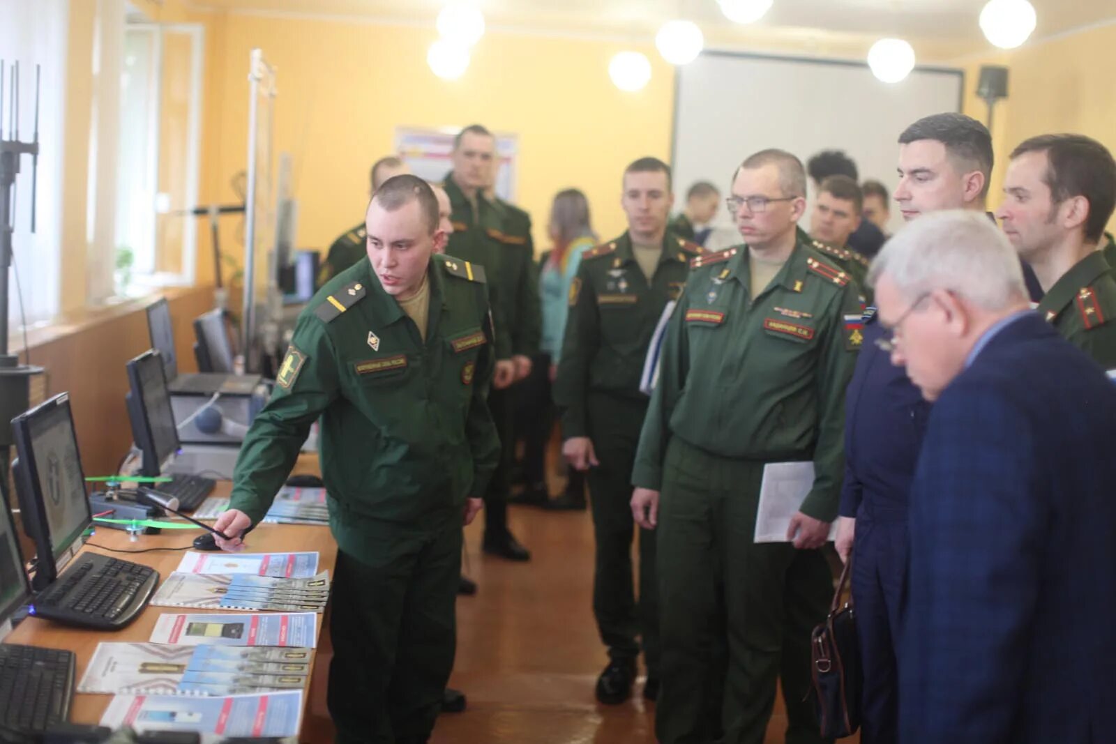 Научная рота войск РЭБ. День специалиста по радиоэлектронной борьбе. 15 Апреля-день войск радиоэлектронной борьбы.. Научная рота КУЗГТУ.